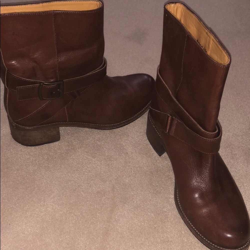Saks Fifth Avenue Boots